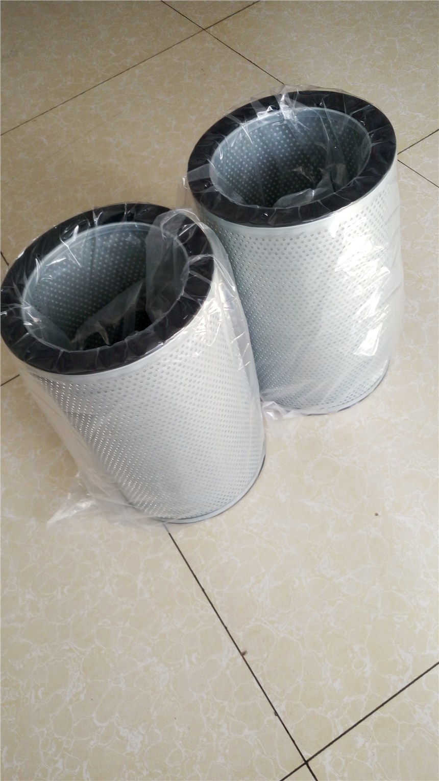 推薦：雙筒直回式回油濾芯 0330R005BN3HC賀德克濾芯包裝